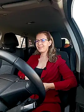 Snapshot of uber_babe chatting on 12-19-25, 12:07 uber babe online show from 12-19-25, 12:07