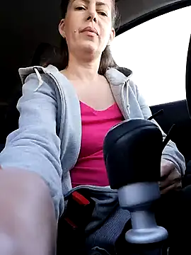 Snapshot of uber_babe chatting on 03-07-25, 05:40 uber babe online show from 03-07-25, 05:40