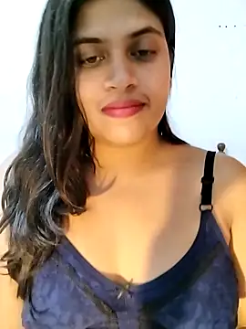 chanu174174 online show from 03-11-25, 07:57