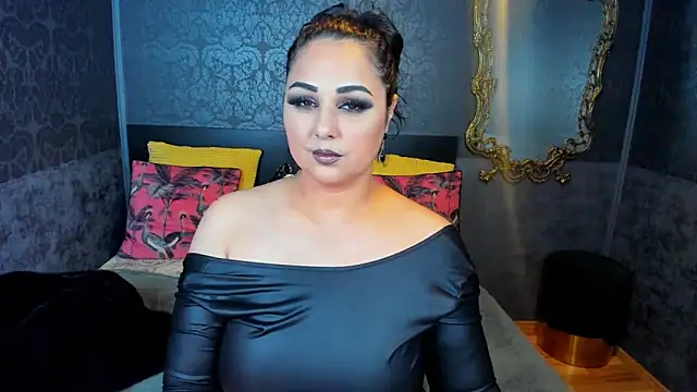 Snapshot of SelenaNoctis chatting on 03-14-25, 11:01 SelenaNoctis online show from 03-14-25, 11:01