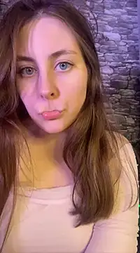 Snapshot of Topvi_ chatting on 12-28-24, 07:54 Topvi online show from 12-28-24, 07:54