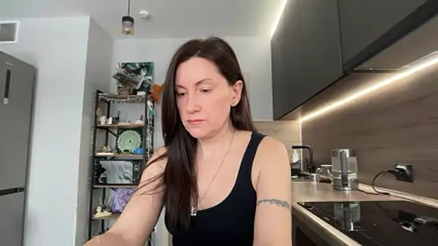 Snapshot of jainesummer chatting on 02-10-26, 07:51 jainesummer online show from 02-10-26, 07:51