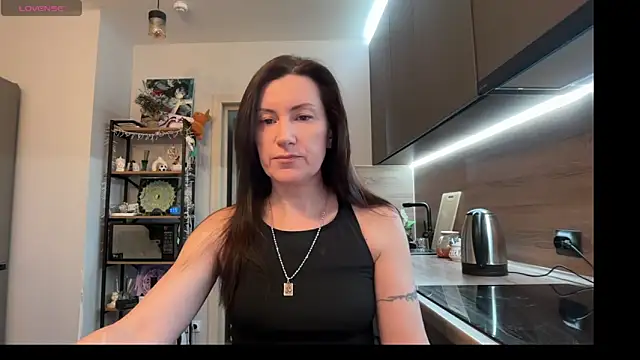 Snapshot of jainesummer chatting on 01-19-26, 06:39 jainesummer online show from 01-19-26, 06:39