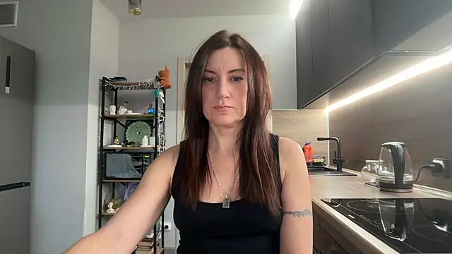 Snapshot of jainesummer chatting on 10-29-25, 01:43 jainesummer online show from 10-29-25, 01:43