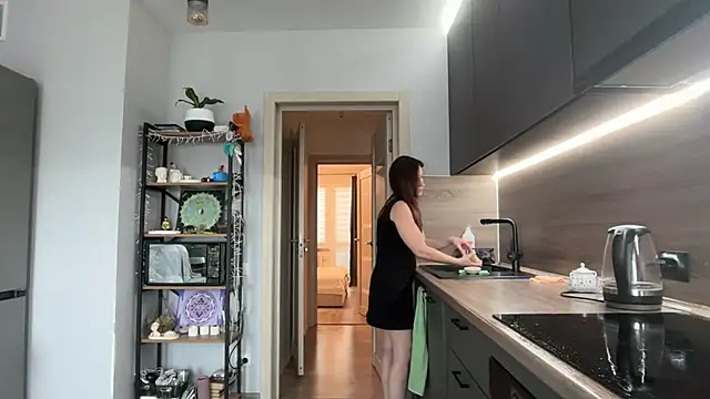 Snapshot of jainesummer chatting on 11-11-25, 07:47 jainesummer online show from 11-11-25, 07:47