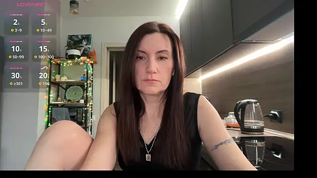 Snapshot of jainesummer chatting on 12-05-25, 08:35 jainesummer online show from 12-05-25, 08:35