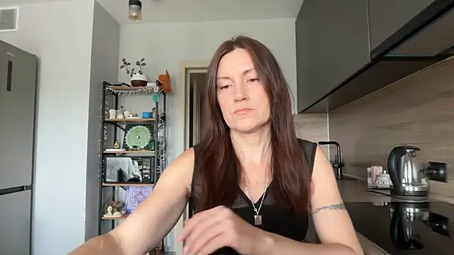 Snapshot of jainesummer chatting on 09-23-25, 08:32 jainesummer online show from 09-23-25, 08:32