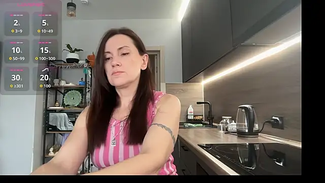 Snapshot of jainesummer chatting on 11-26-25, 08:47 jainesummer online show from 11-26-25, 08:47