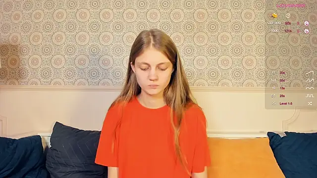 GlennaArras online show from 12-16-24, 04:27