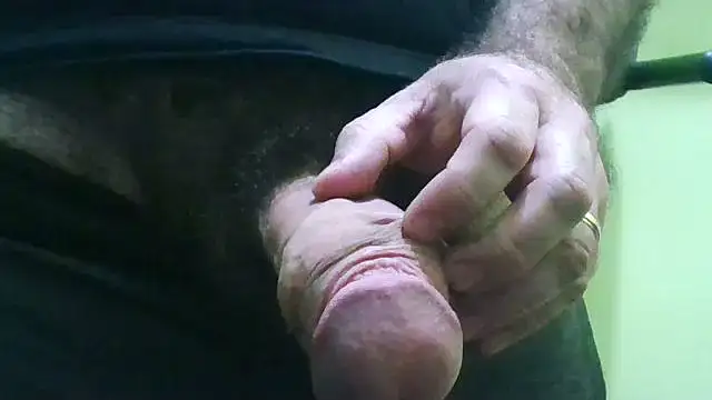 loganwolverine02 online show from 11-28-25, 03:56