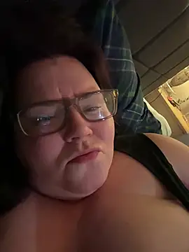 Snapshot of Viola_SassyX chatting on 03-16-25, 11:26 Viola SassyX online show from 03-16-25, 11:26