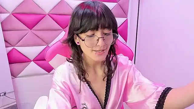 Snapshot of Danny_Face chatting on 02-16-26, 02:48 Danny Face online show from 02-16-26, 02:48