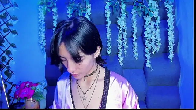 Danny Face online show from 05-11-26, 02:40