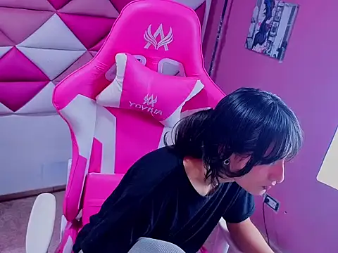 Danny Face online show from 09-10-25, 01:21