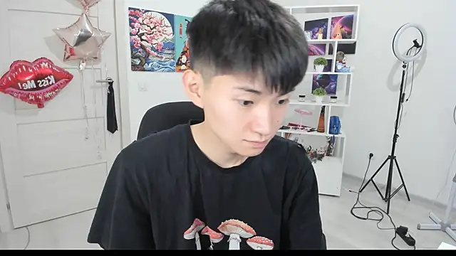 Miram Yu online show from 09-23-25, 07:10