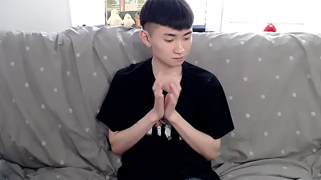 Miram Yu online show from 03-16-25, 01:17