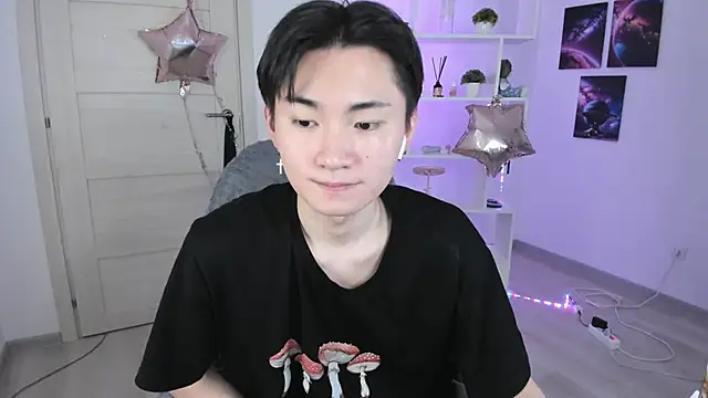 Miram Yu online show from 01-25-25, 02:58