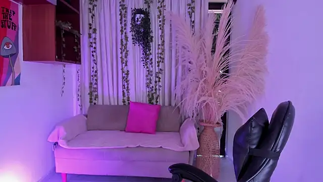 HannaRhodes online show from 04-03-26, 01:50