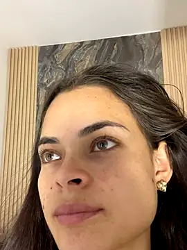 HannaRhodes online show from 10-28-25, 02:27