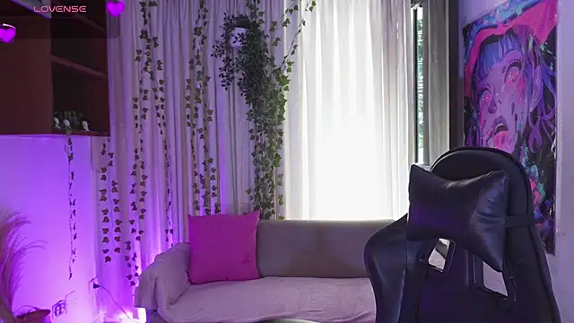 HannaRhodes online show from 02-14-26, 03:01