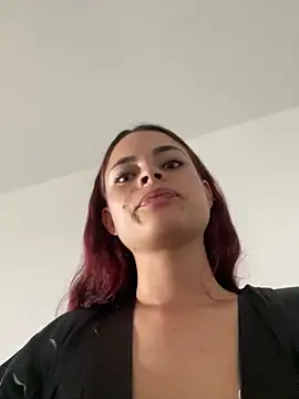 Snapshot of HannaRhodes chatting on 03-22-25, 07:42 HannaRhodes online show from 03-22-25, 07:42