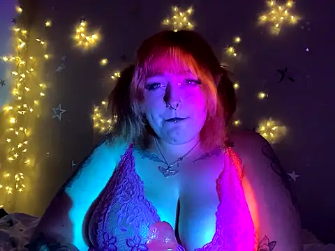 Snapshot of puffpixiee chatting on 12-01-24, 10:59 puffpixiee online show from 12-01-24, 10:59