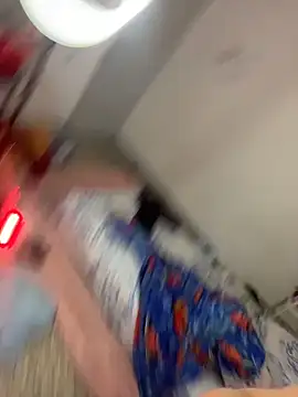 Snapshot of MadelineBenet chatting on 03-21-26, 03:19 MadelineBenet online show from 03-21-26, 03:19