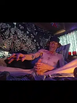 Undercover Pornstar online show from 05-09-26, 12:25