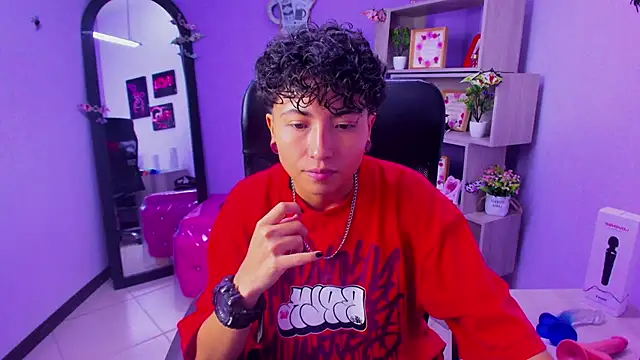 Im Mathias online show from 11-04-25, 04:16