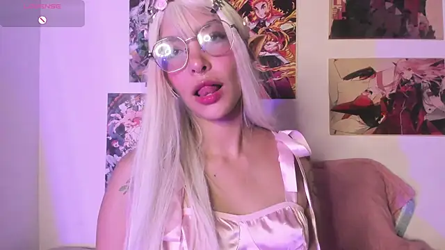 Luna-Chann online show from 04-21-26, 10:27