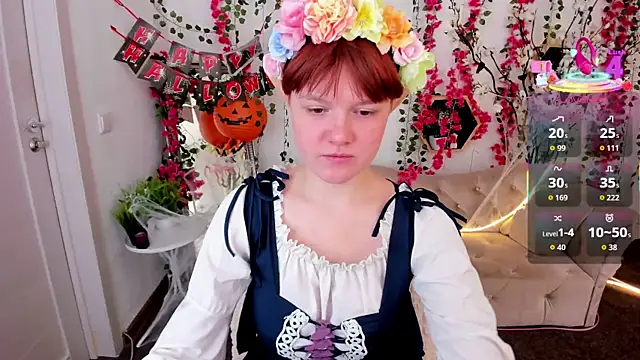 Snapshot of DreamyLuna chatting on 10-21-25, 08:30 DreamyLuna online show from 10-21-25, 08:30