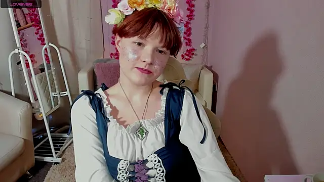 DreamyLuna online show from 11-27-25, 08:31