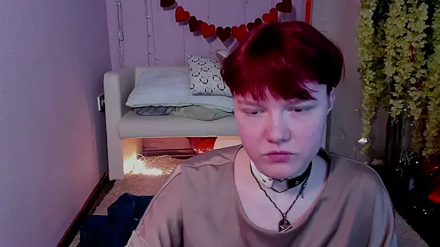 Snapshot of DreamyLuna chatting on 03-02-25, 08:35 DreamyLuna online show from 03-02-25, 08:35