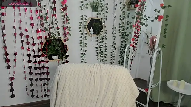 Snapshot of DreamyLuna chatting on 03-01-25, 08:32 DreamyLuna online show from 03-01-25, 08:32