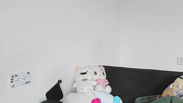 Snapshot of salome_daniel chatting on 07-02-26, 03:40 salome daniel online show from 07-02-26, 03:40