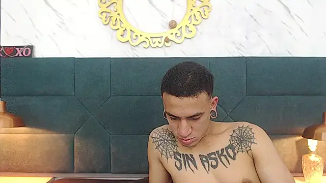 Snapshot of salome_daniel chatting on 10-10-25, 07:47 salome daniel online show from 10-10-25, 07:47