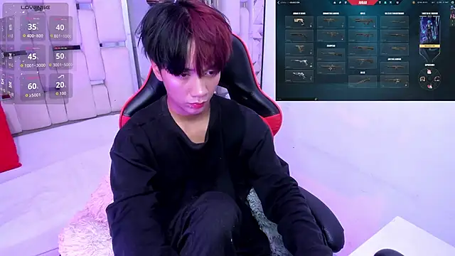 Snapshot of Eriol_ chatting on 10-15-25, 11:51 Eriol online show from 10-15-25, 11:51