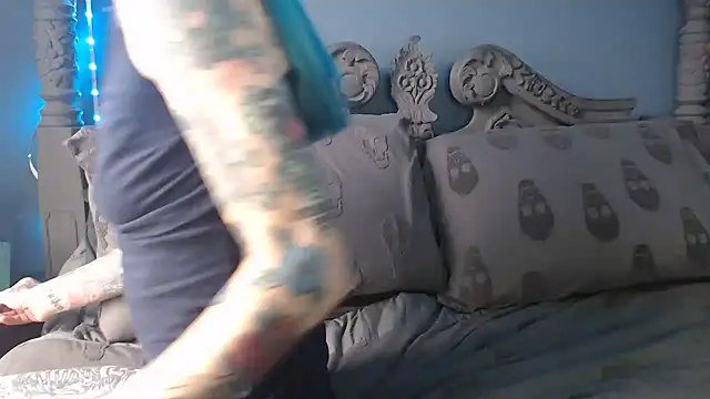 RavenryderUK online show from 09-18-25, 10:18