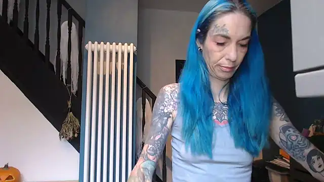 RavenryderUK online show from 10-20-25, 08:26