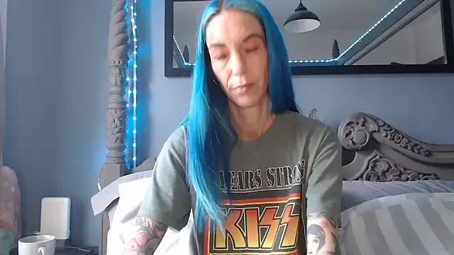 RavenryderUK online show from 09-30-25, 10:43