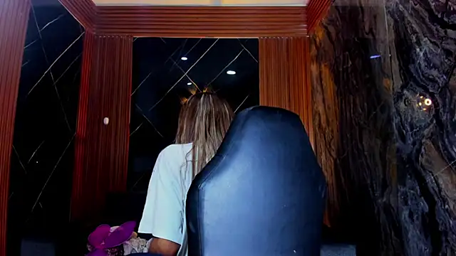 Isabella stanford2 online show from 01-10-26, 09:21