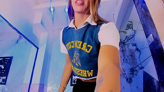 Isabella stanford2 online show from 02-18-26, 04:54