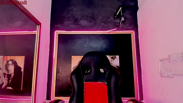 Isabella stanford2 online show from 01-15-26, 12:08