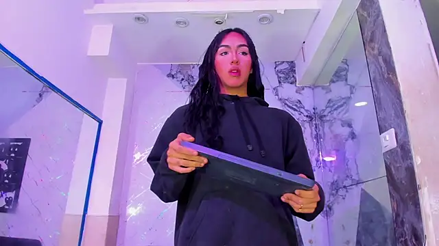 Isabella stanford2 online show from 03-20-26, 03:29