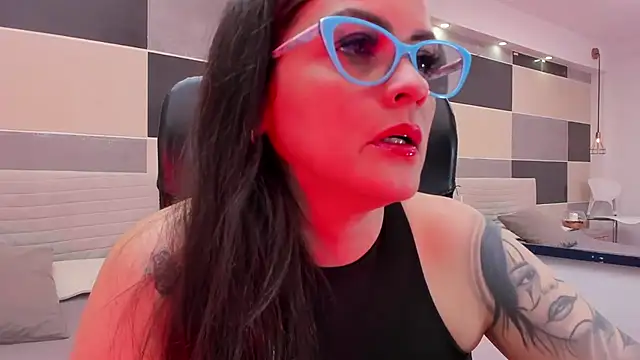 Zara Jackson online show from 06-26-26, 01:39