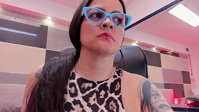 Zara Jackson online show from 06-03-26, 02:29