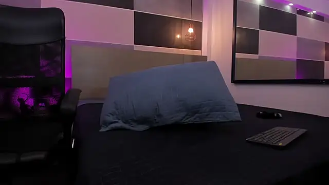 Zara Jackson online show from 01-31-26, 07:12