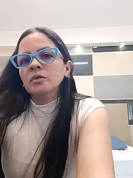 Zara Jackson online show from 05-20-26, 02:47