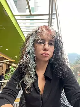 Sweet Chaos online show from 02-26-25, 08:15