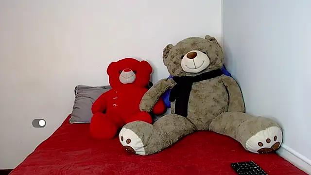 Snapshot of SamanthaaSmitt chatting on 03-04-25, 12:07 SamanthaaSmitt online show from 03-04-25, 12:07